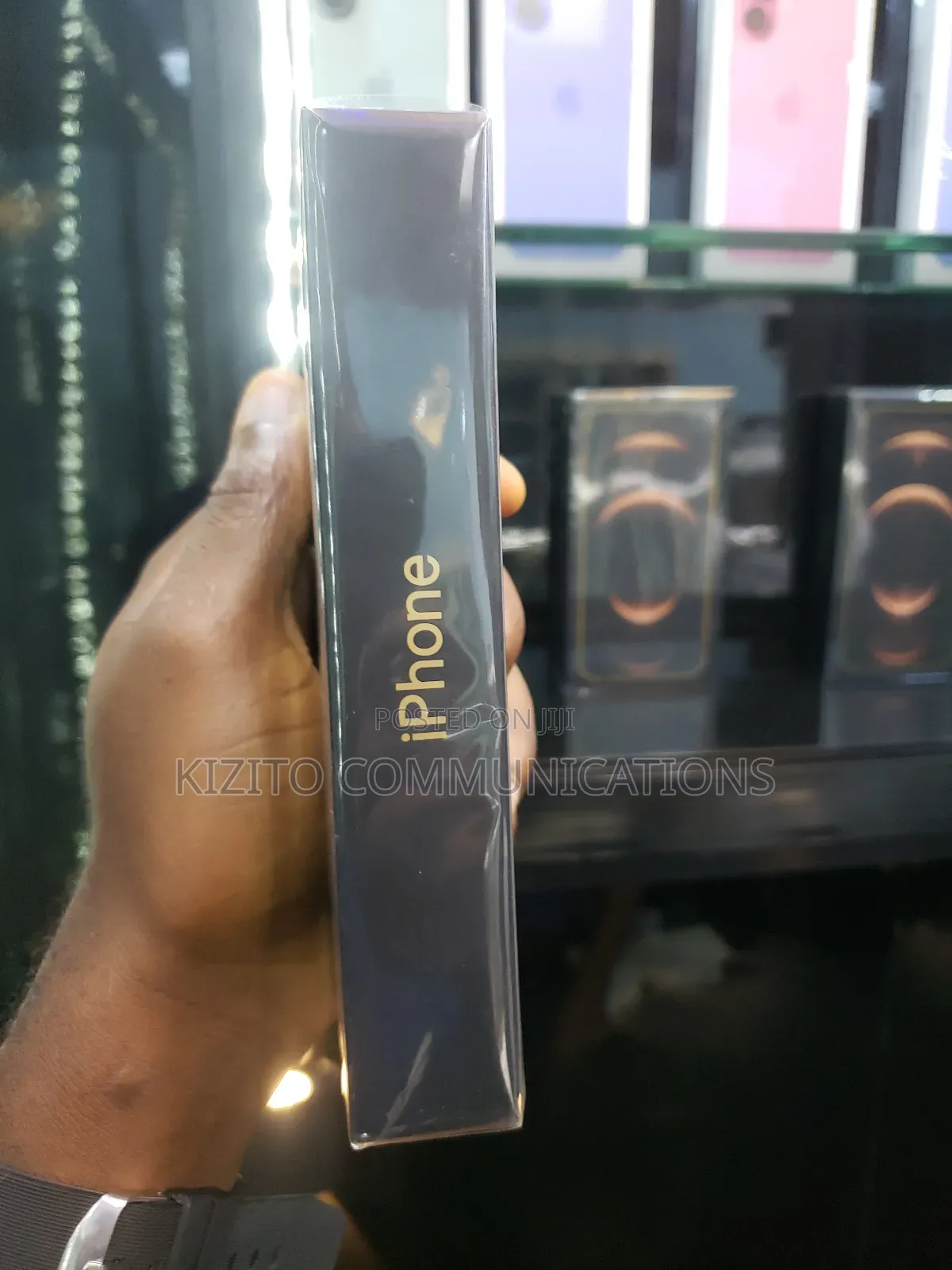 New Apple iPhone 12 Pro 128 GB Gold