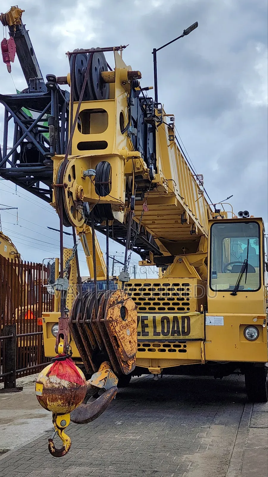 Grove Tm9120 Hydraulic Truck Crane
