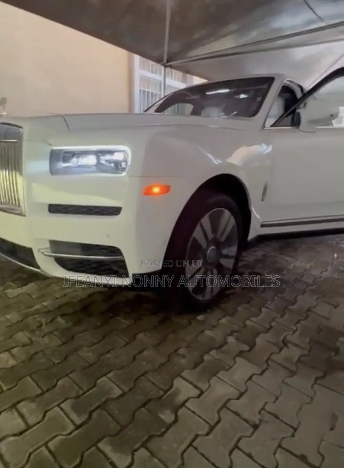 Rolls-Royce Cullinan Base 2019 White