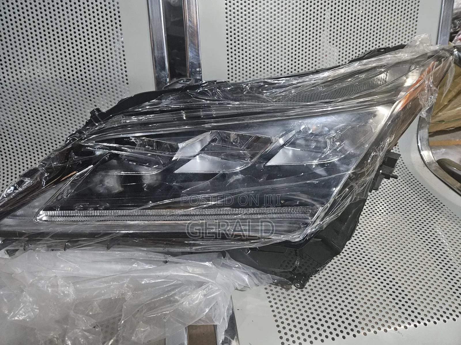 Headlamp Three Torch Rx350 018