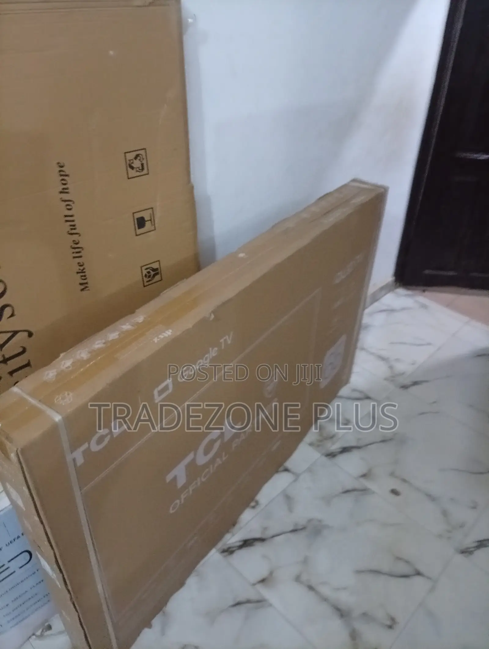TCL 65-Inch Ultra Slim Qled Tv With Preinstalled Youtube
