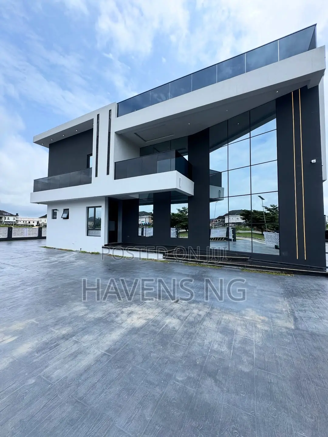 5bdrm Duplex in Abraham Adesanya Estate for sale