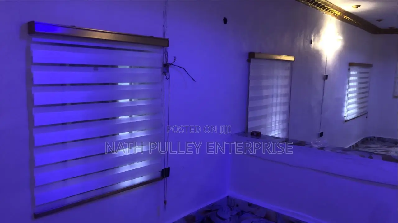 White Day and Night Blinds(High-Profile Headrail)