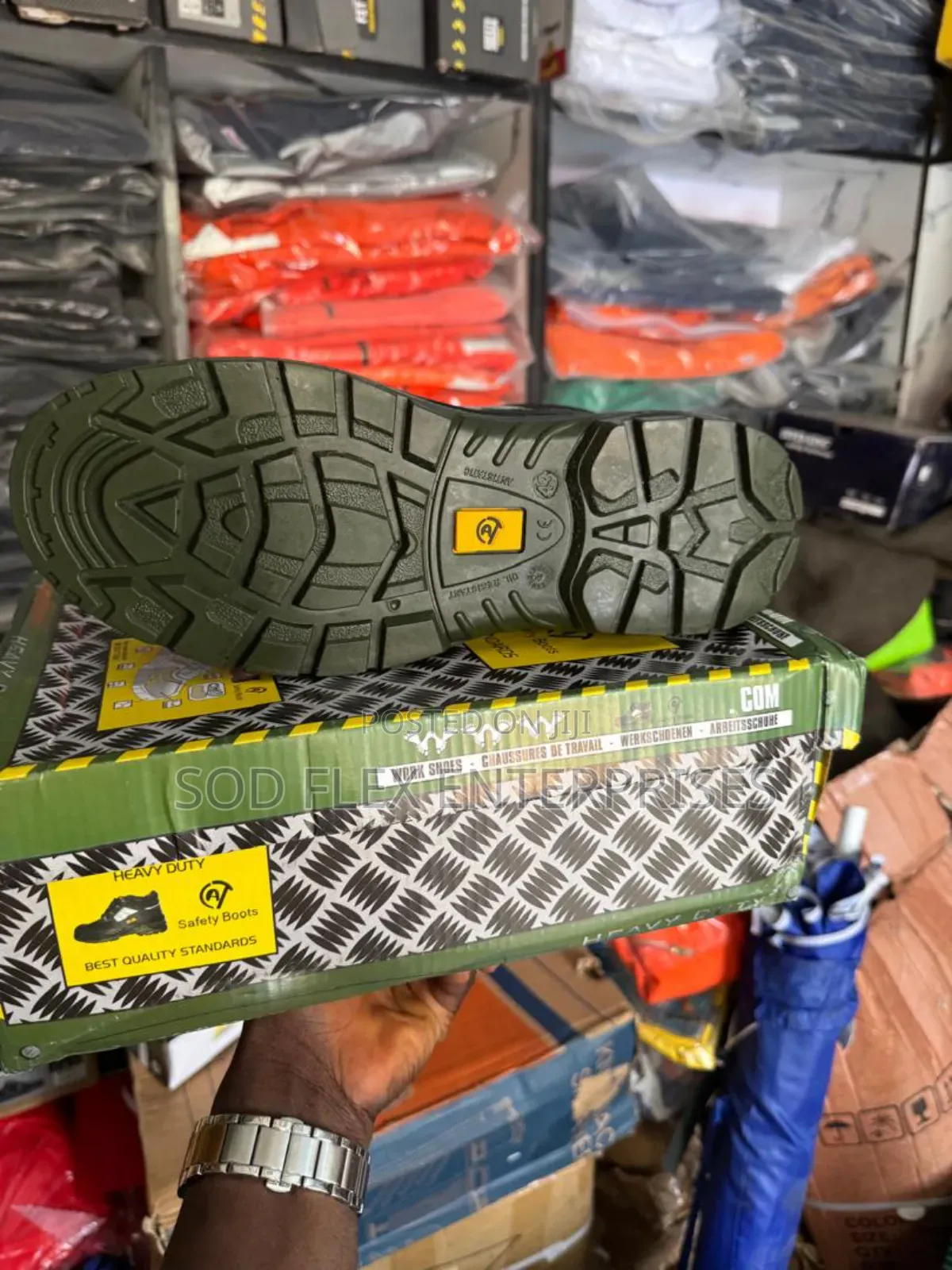 Cat Luxury, Comfortable And Durable Safety Boot/Shoe