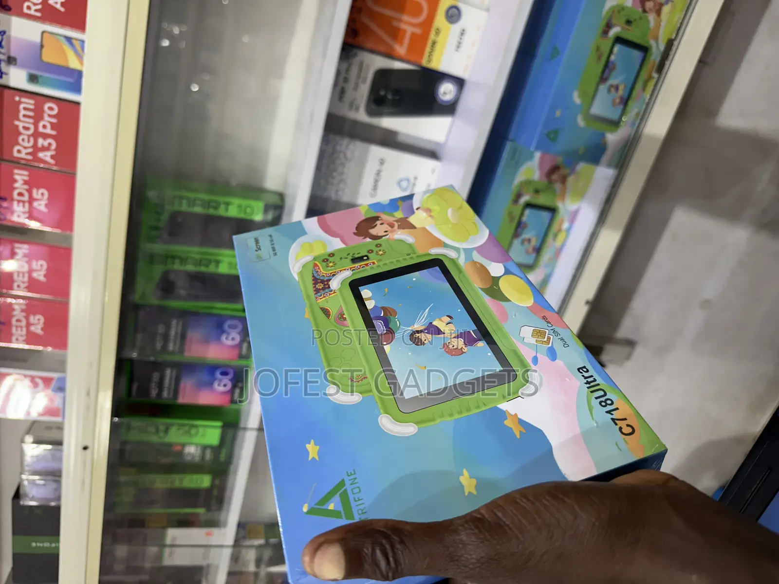 New Trifone C718 Pro 128 GB Green