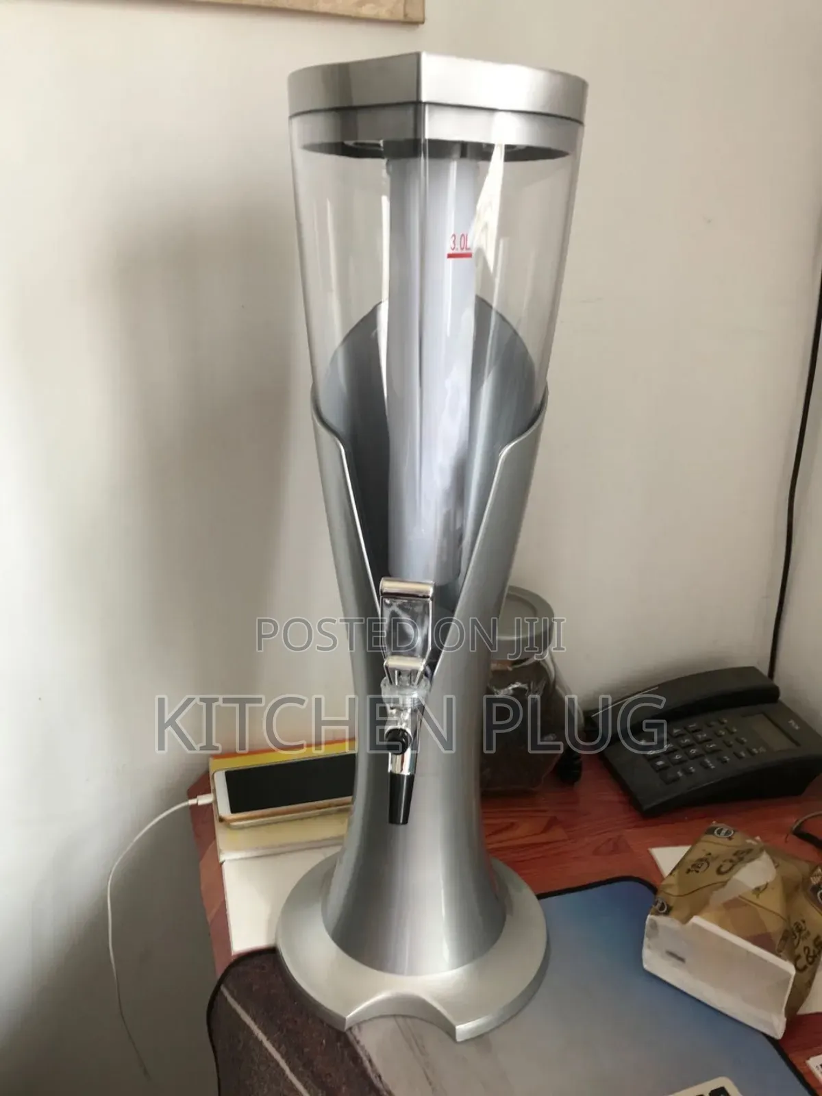 Tabletop Drink Dispenser, Known as Beer Tower, or Beverage Dispenser