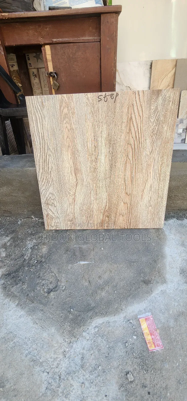 600x600 Floor Tiles