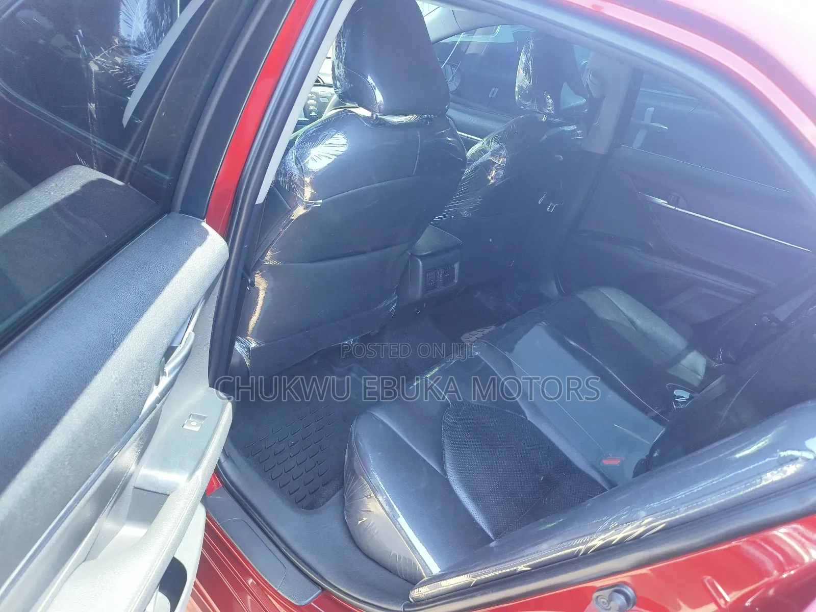 Toyota Camry XSE FWD (2.5L 4cyl 8AM) 2018 Red