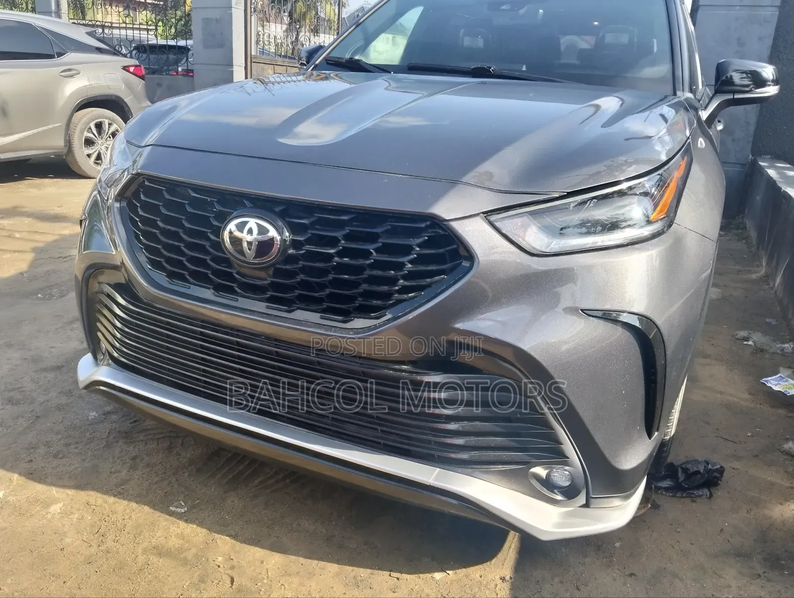 Toyota Highlander XSE 2021 Gray