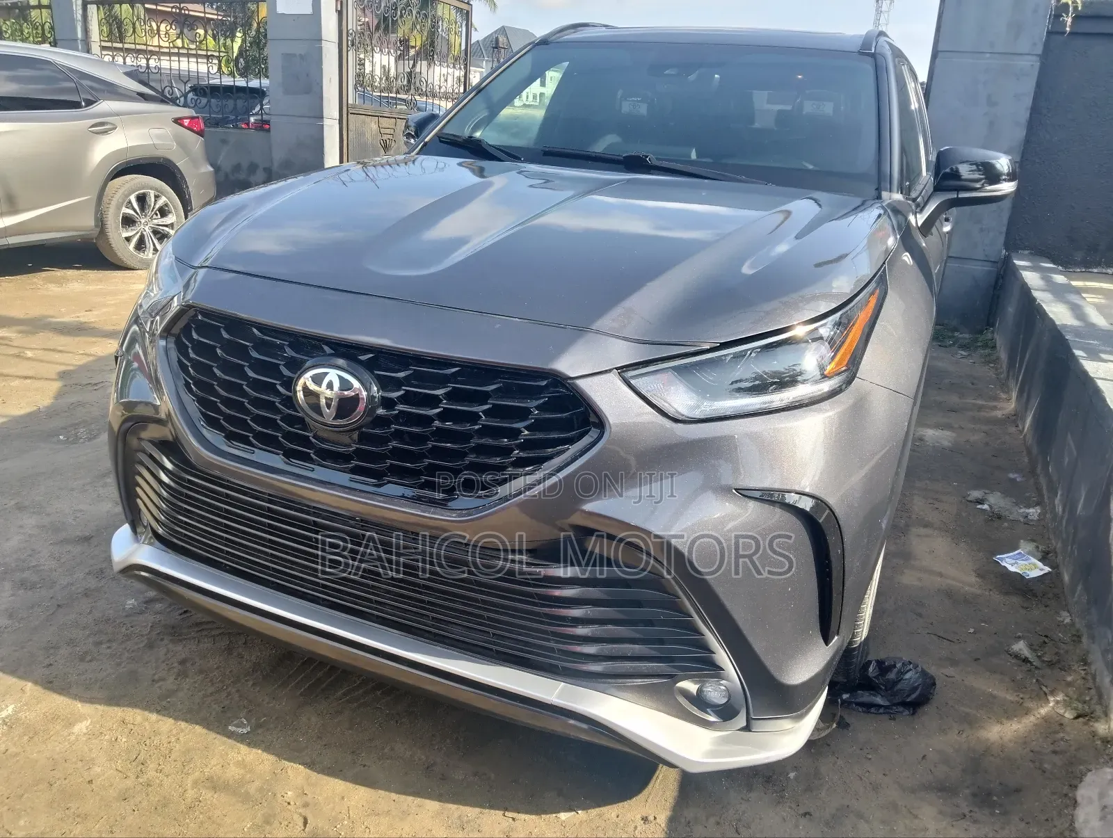 Toyota Highlander XSE 2021 Gray