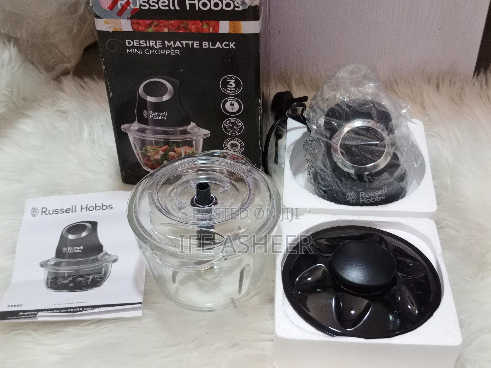 Fairly Used Russell Hobbs Desire Mini Chopper -a Little Cracked Cover