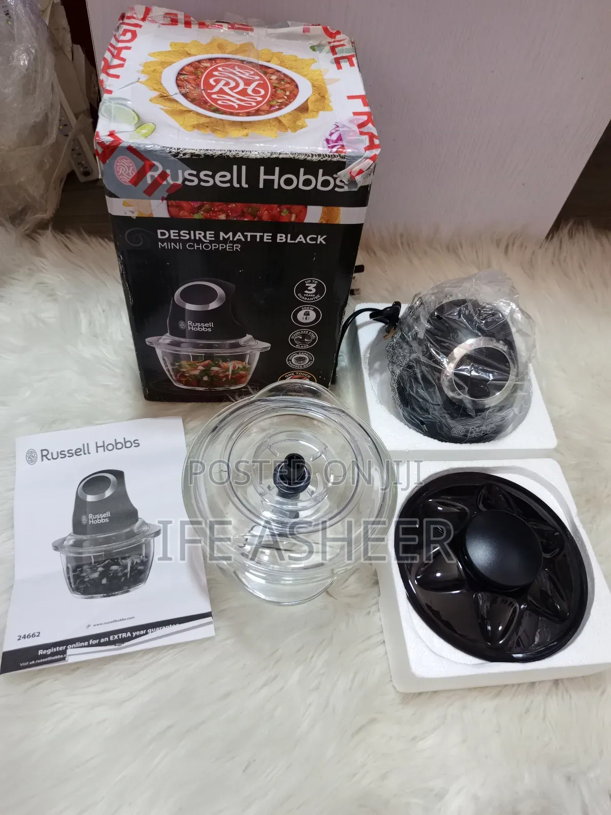 Fairly Used Russell Hobbs Desire Mini Chopper -a Little Cracked Cover