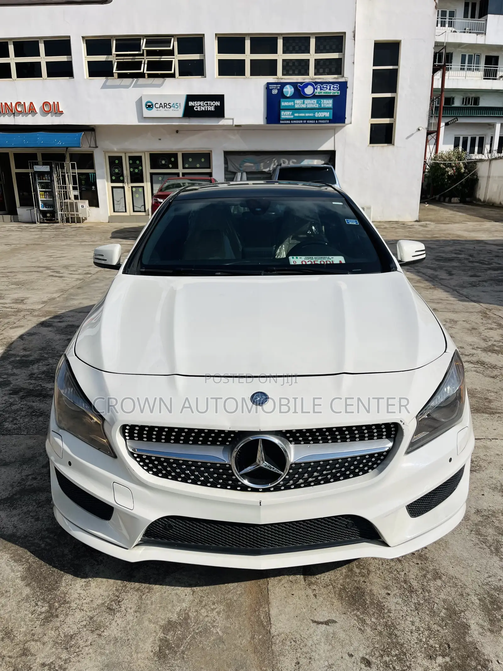 Mercedes-Benz CLA-Class CLA 250 4MATIC Sedan 2017 White