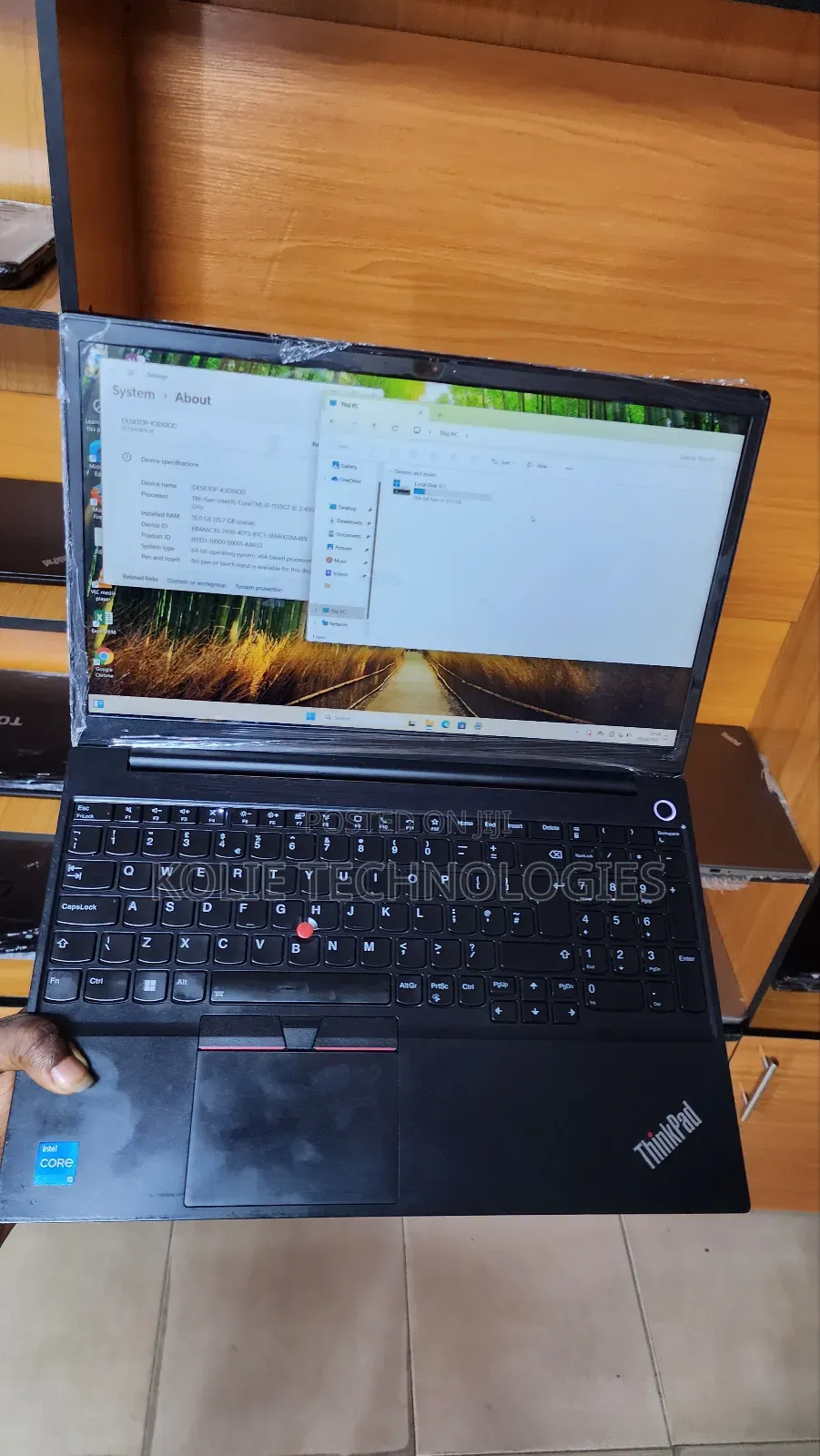 Laptop Lenovo Thinkpad E15 16GB Intel Core I5 SSD 256GB