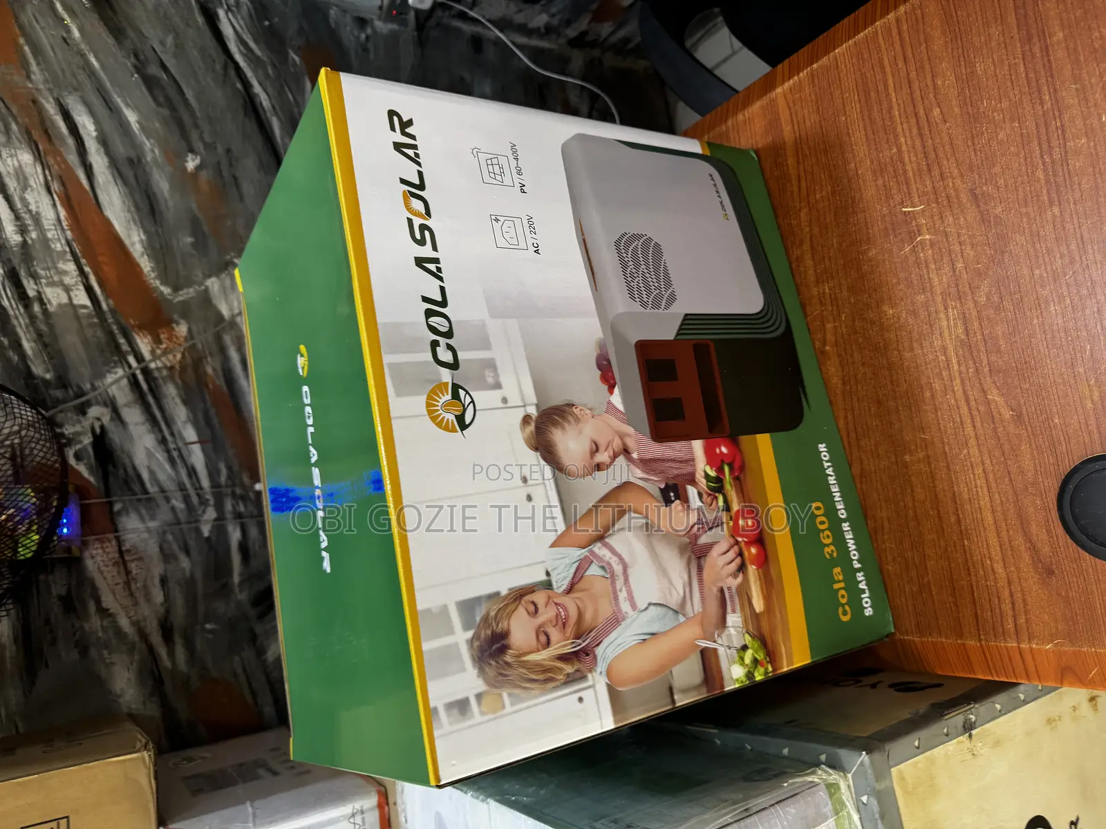 Best Importer of 3.6kwh 1200watts Cola Solar Power Station Gen 120000w