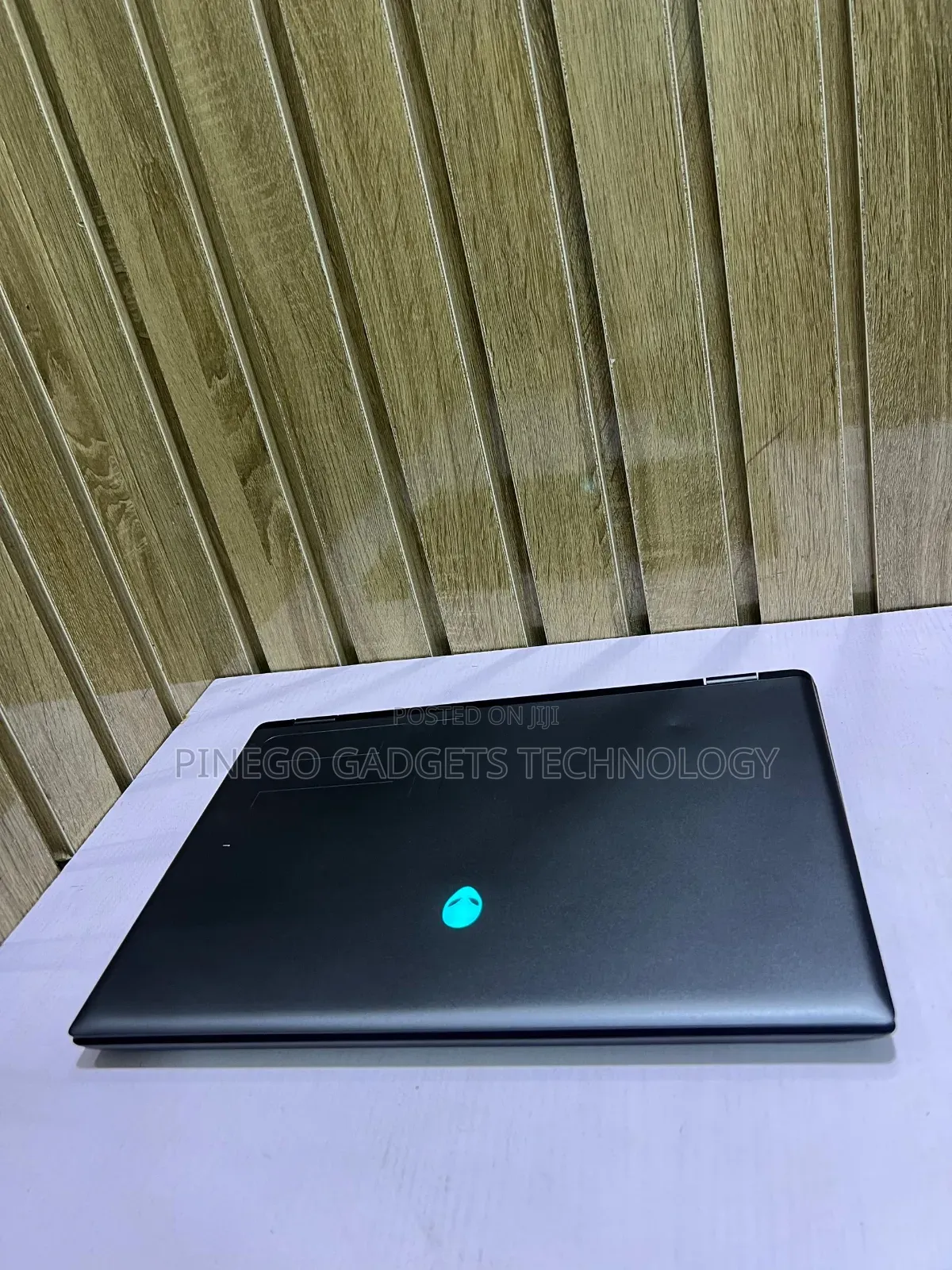 Laptop Dell Alienware M16 R2 32GB Intel Core Ultra 9 SSD 1T