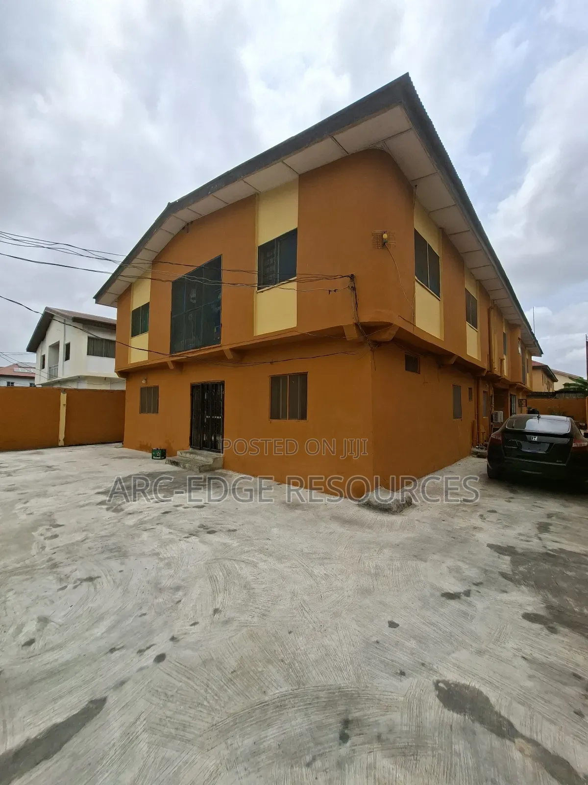 3bdrm Block of Flats in Ago Palace for sale