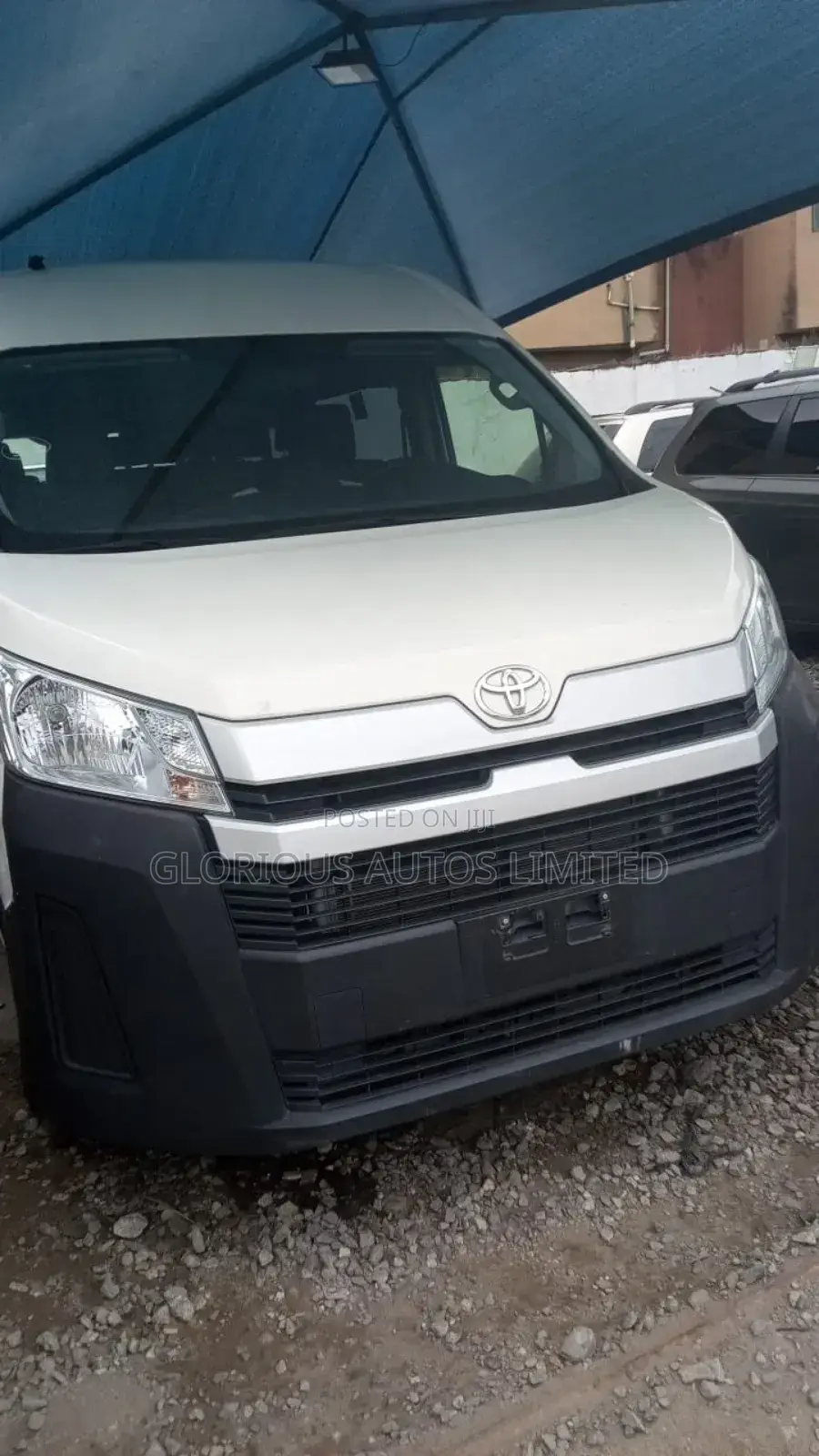 Toyota HiAce 2020 White
