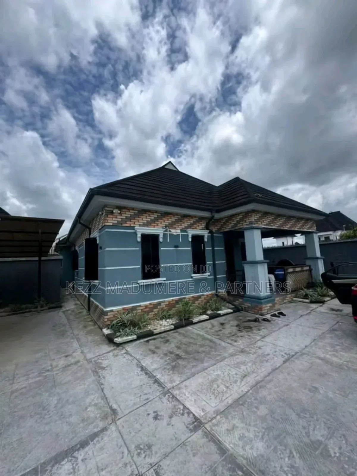 3bdrm Bungalow in Ceaderwood Estate for sale