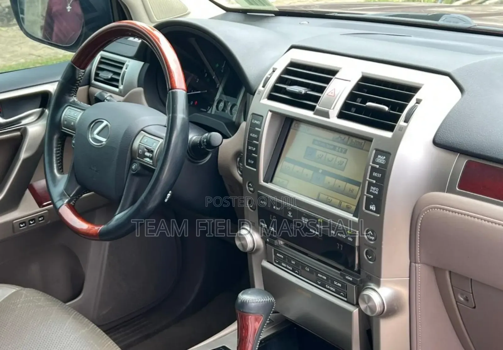 Lexus GX 460 2011