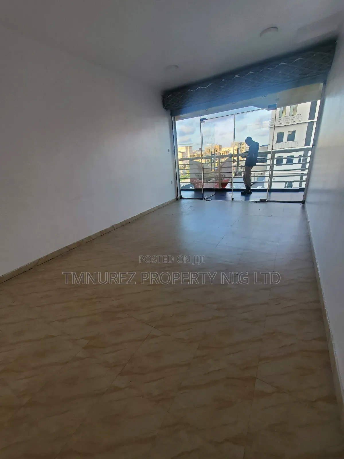 Shop Space for Rent at Orchid Road