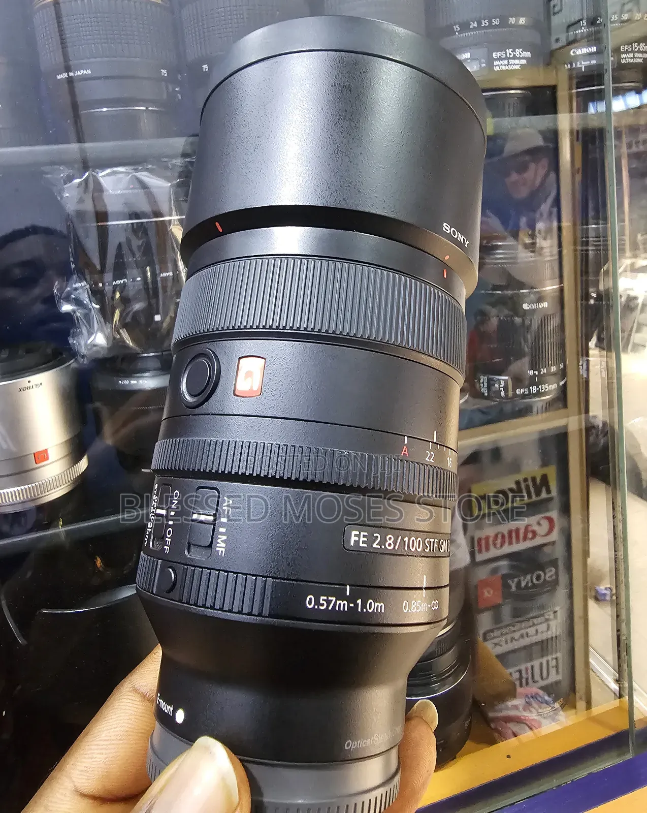 Sony Lens 100mm F2.8 Gm