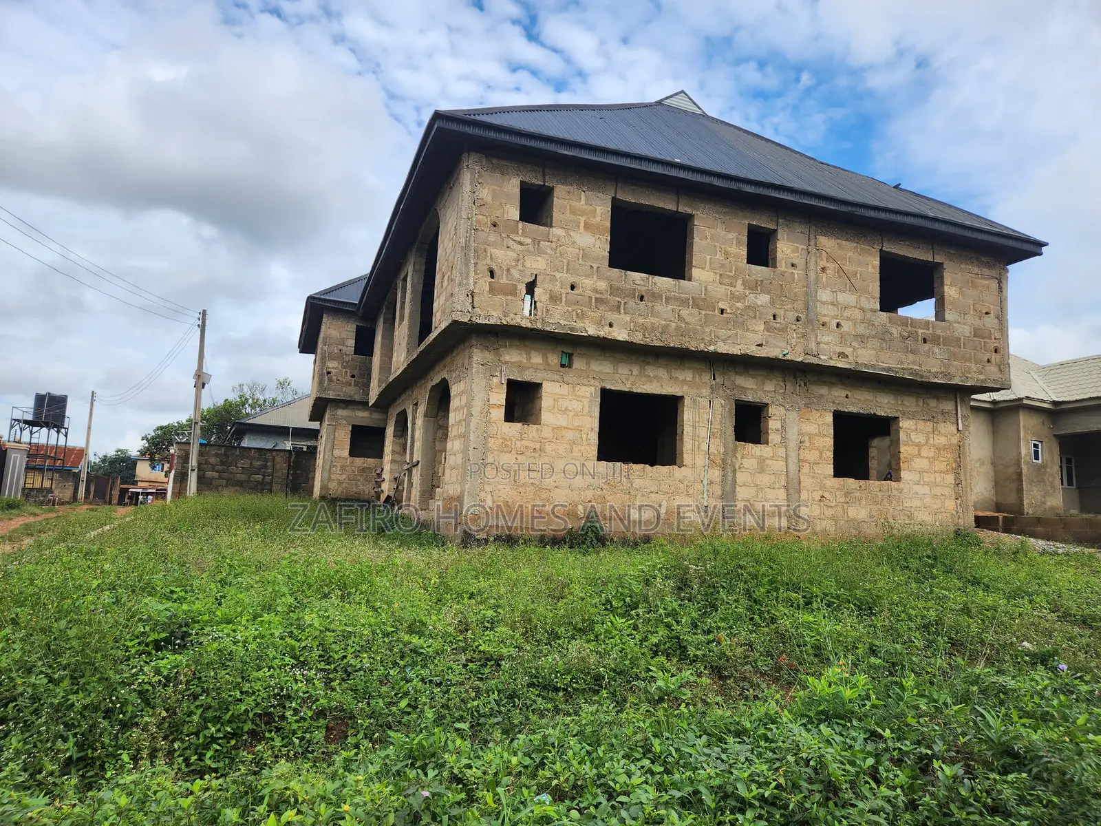 8bdrm Block of Flats in Owode Estate, Apata for sale