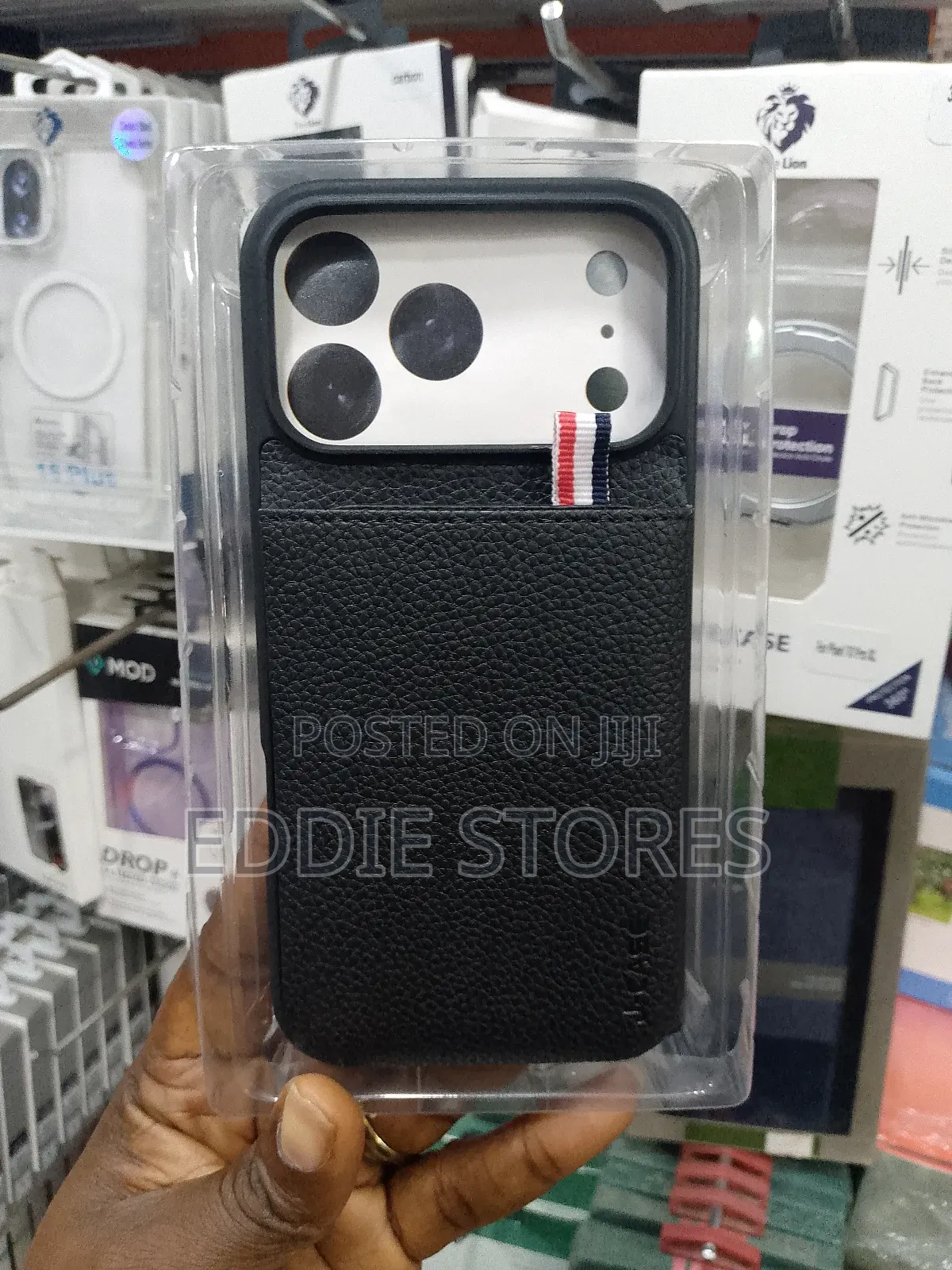 Full iPhone 17 Pro Max Case With Magsafe and Stand