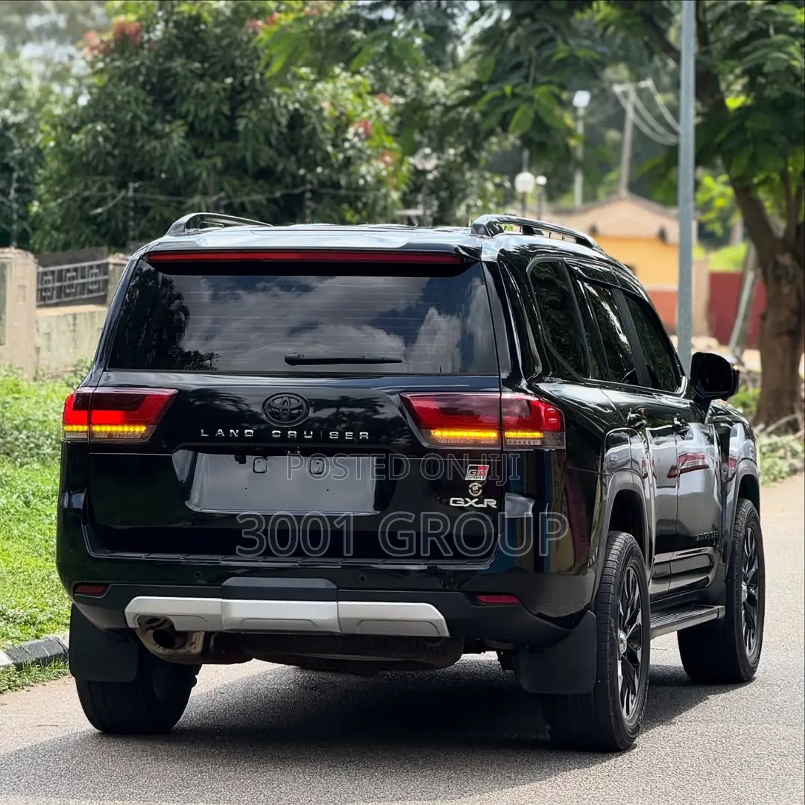 Toyota Land Cruiser 2024 Black