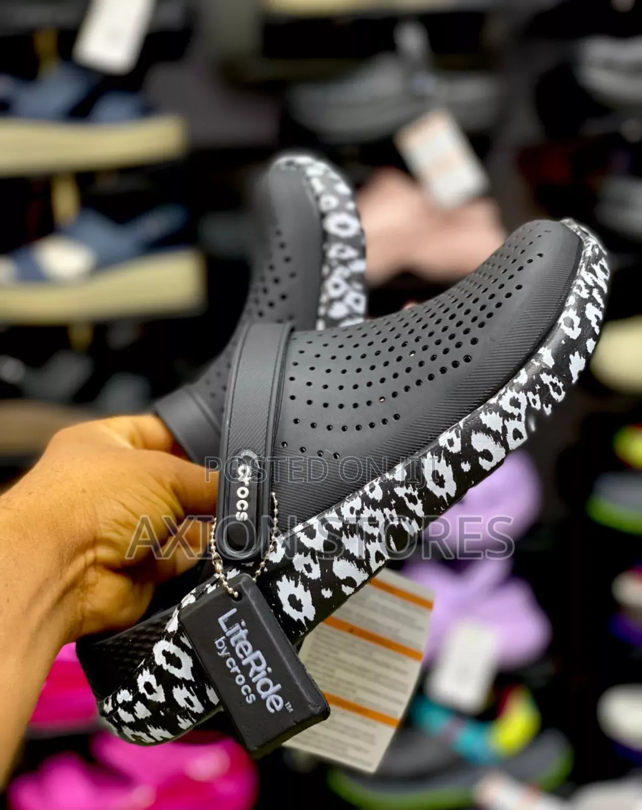 Quality Fashion Crocs