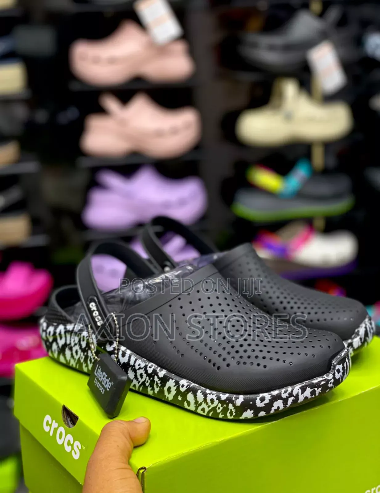 Quality Fashion Crocs