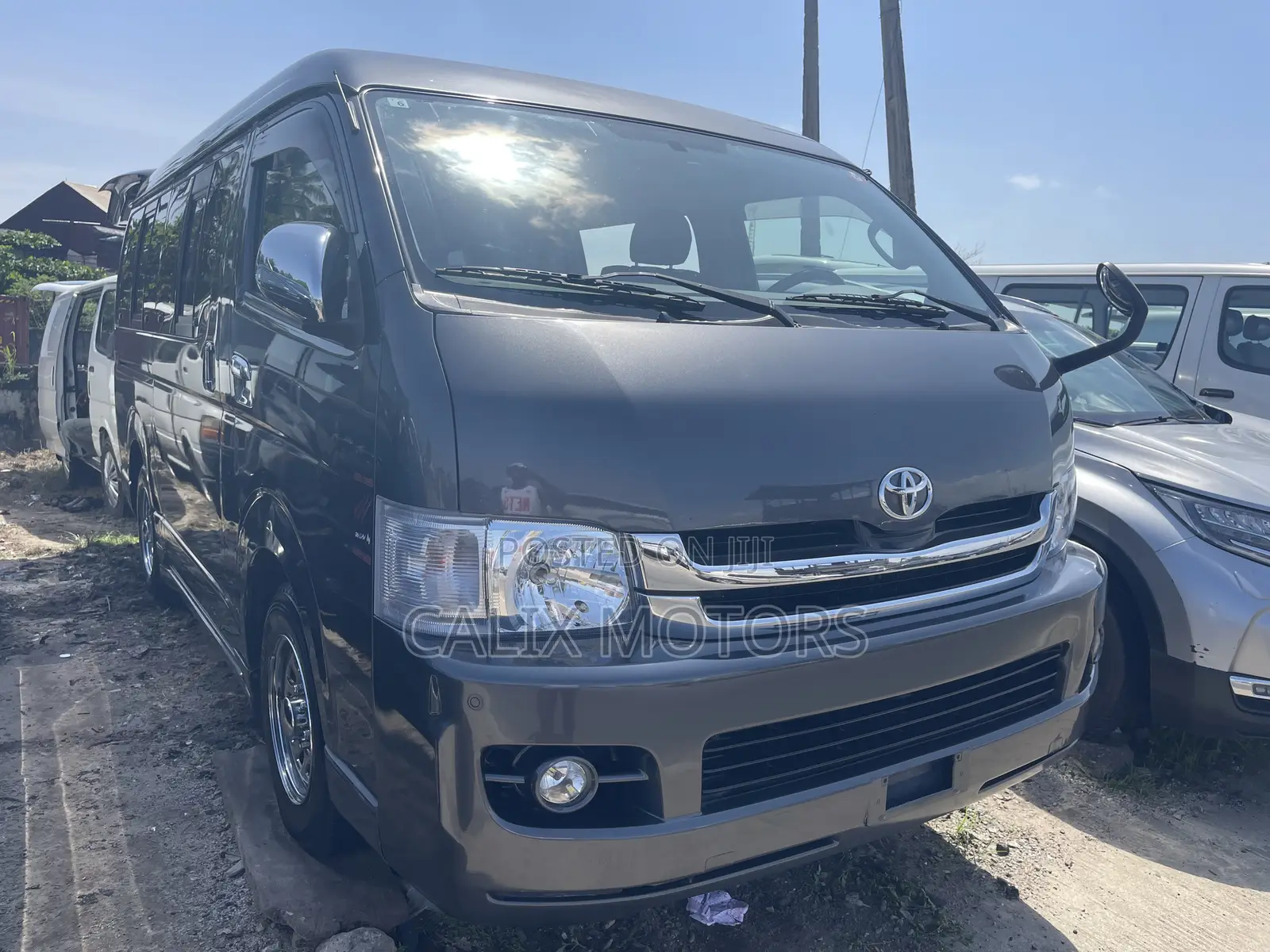 Toyota HiAce 2017 Grey