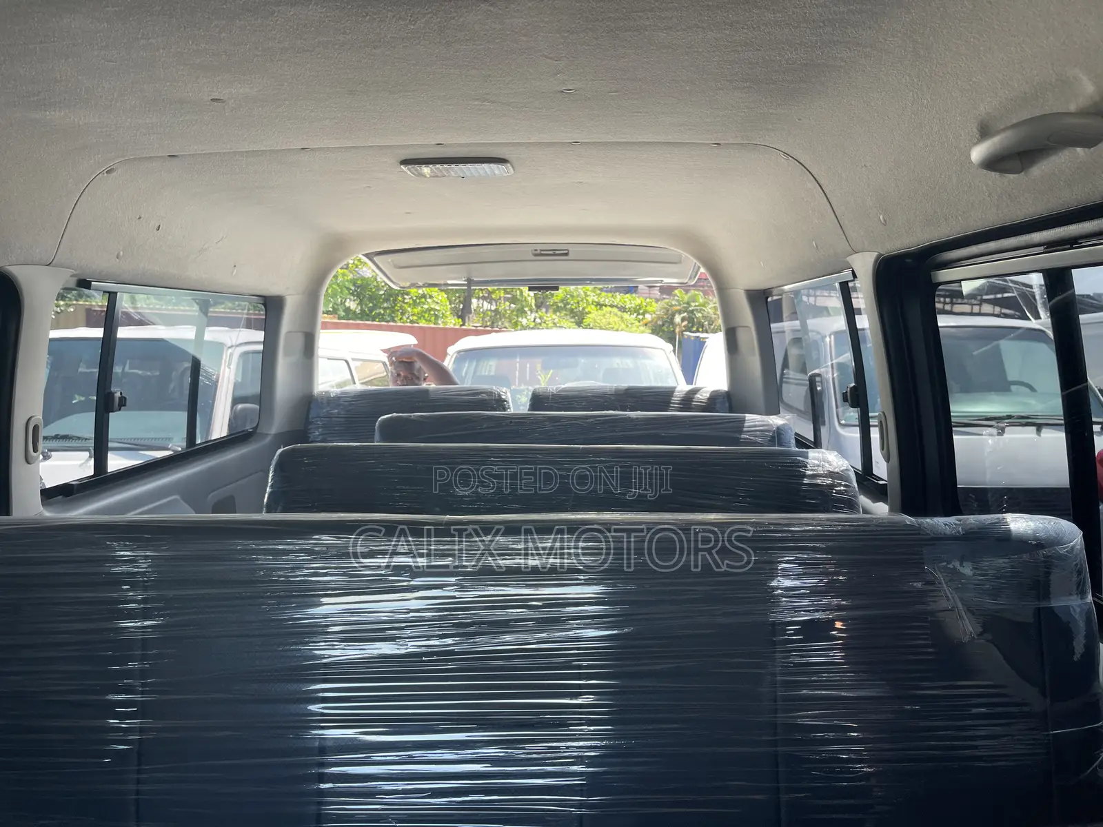 Toyota HiAce 2017 Grey