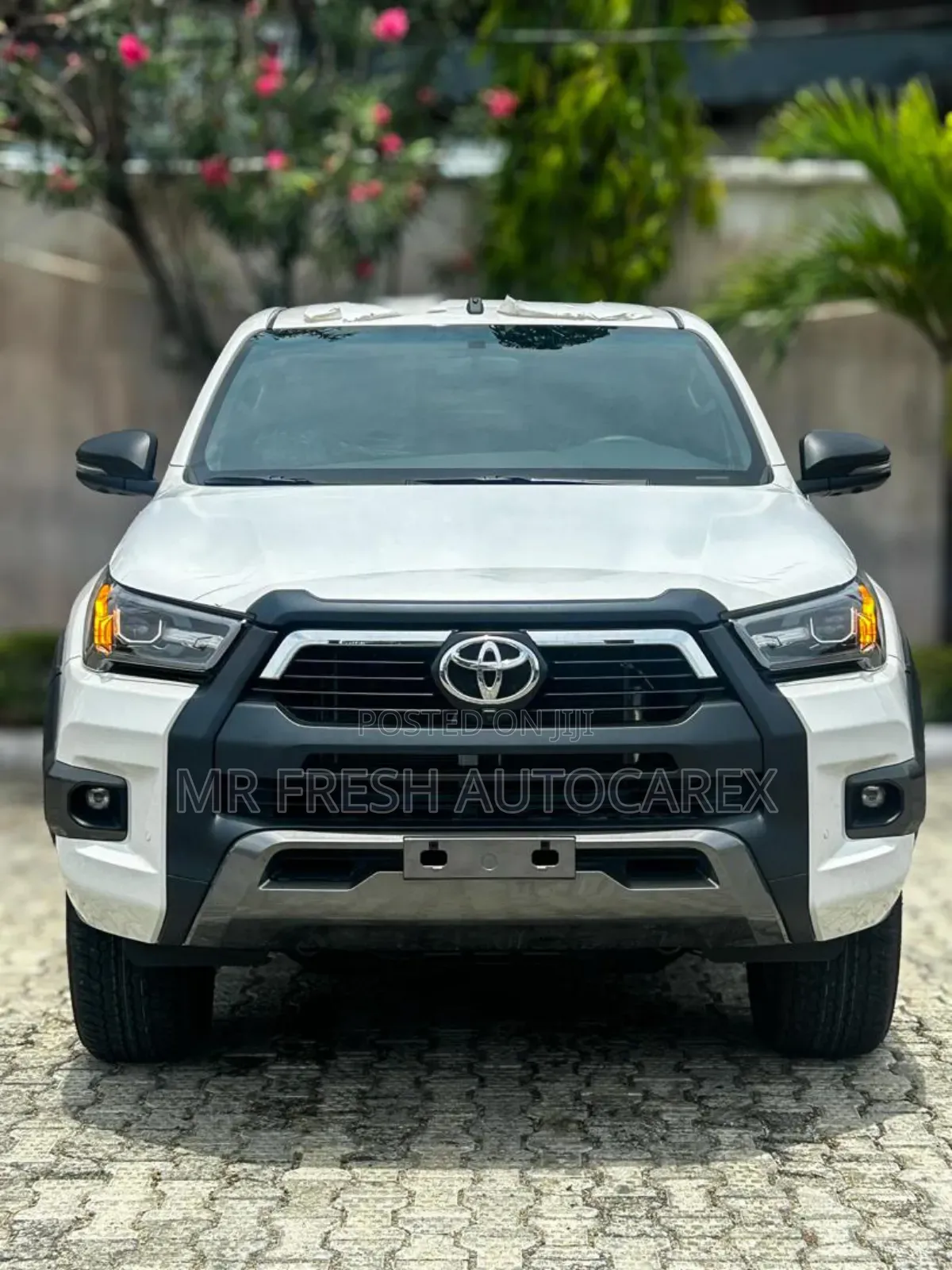 New Toyota Hilux 2025 White