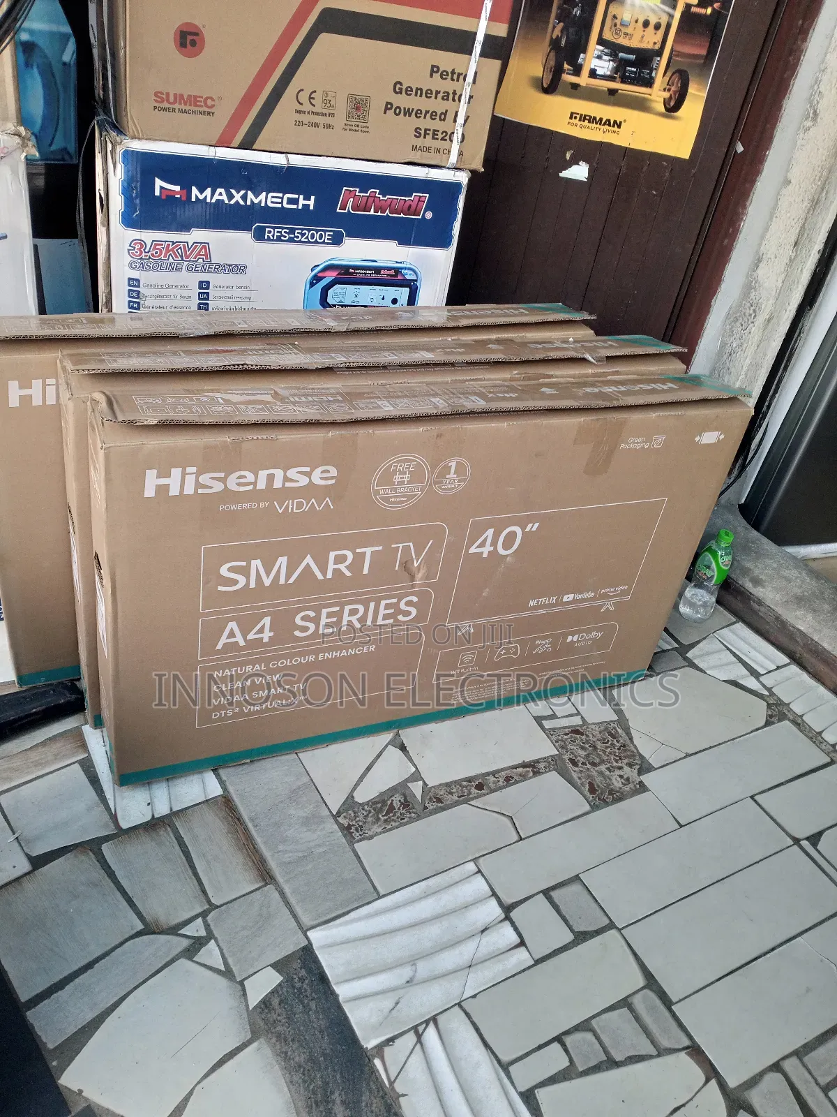 Hisense 100 Inches Smart Tv E7 Series