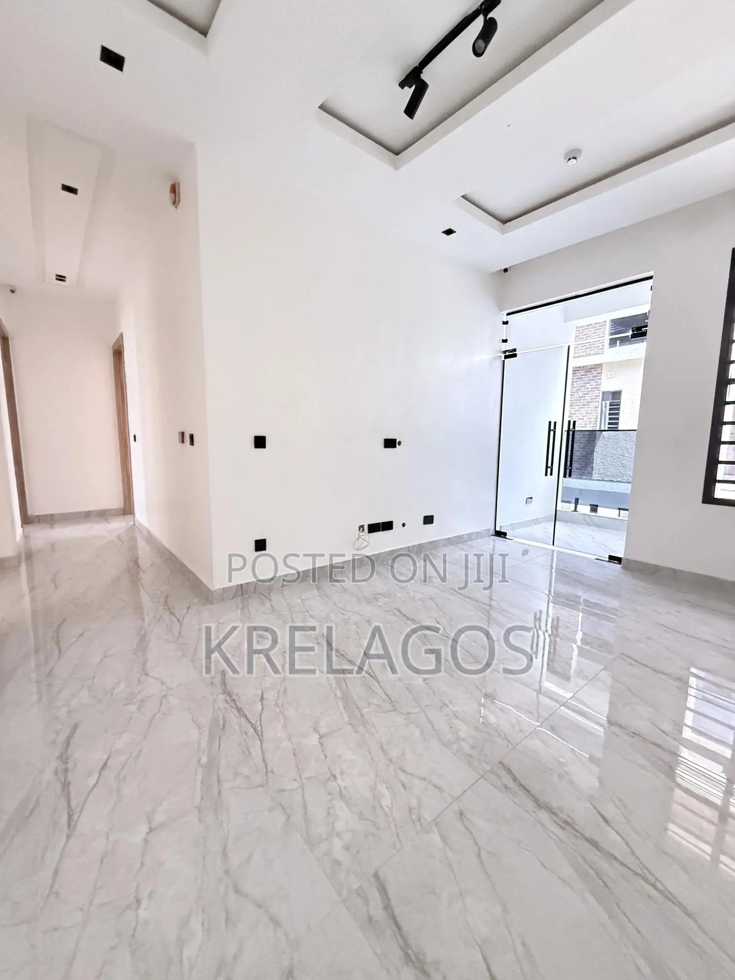 4bdrm Duplex in Lekki Phase 1 for sale