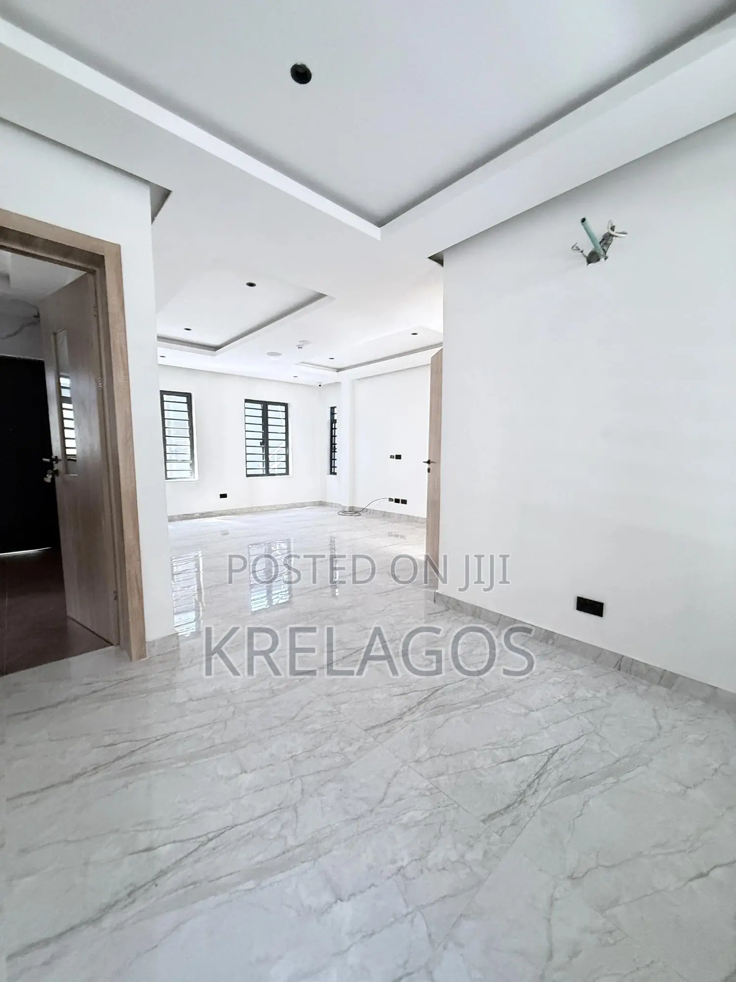 4bdrm Duplex in Lekki Phase 1 for sale