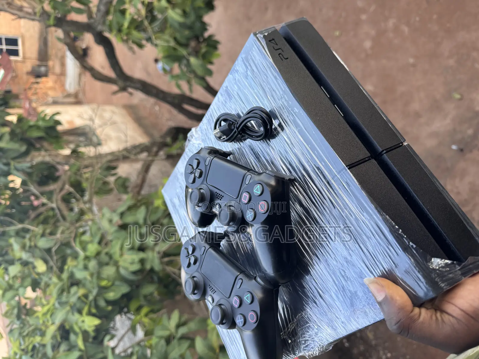 Cleanly London Used Playstation 4