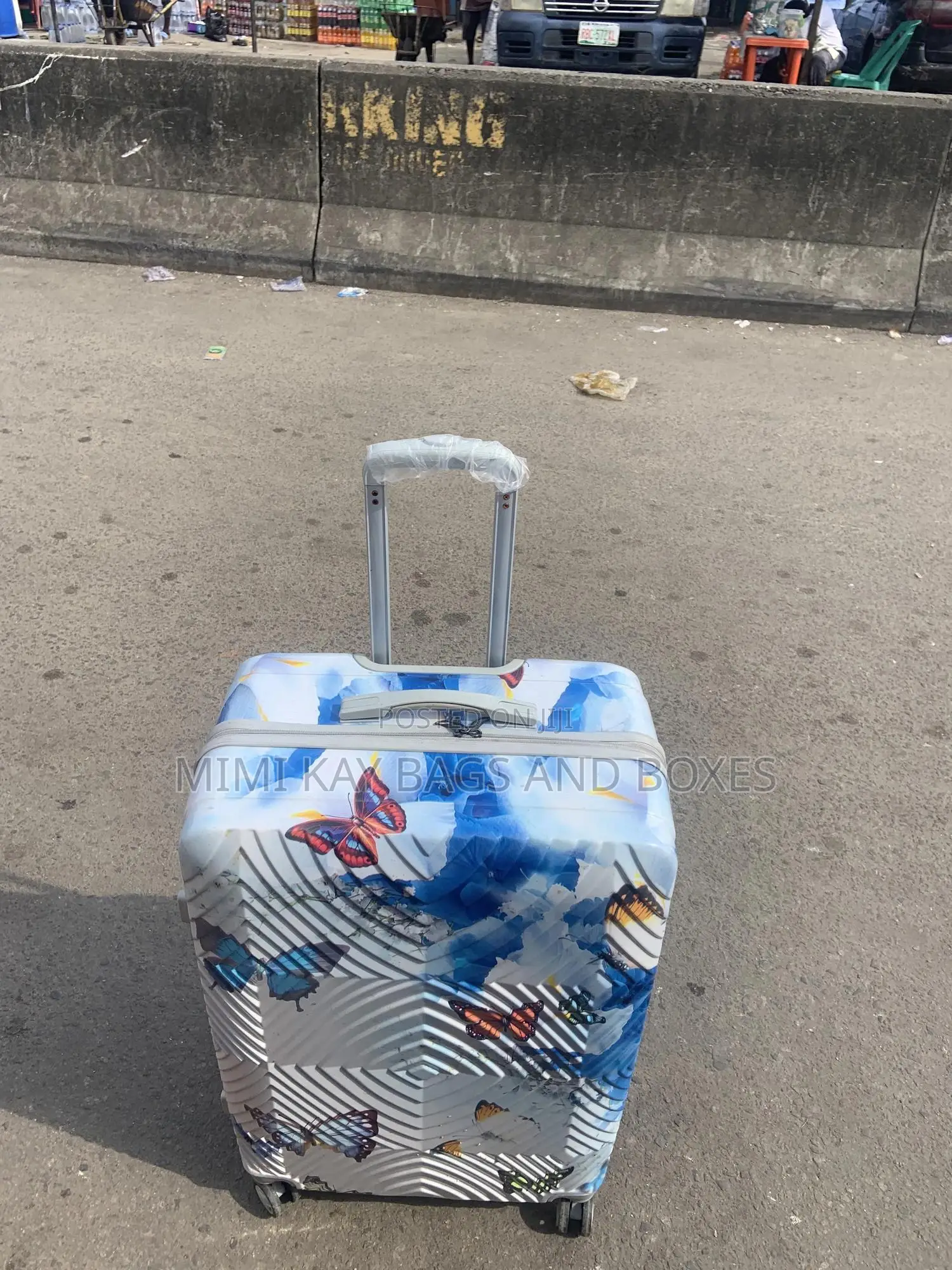 Biggest Box 40,000 Rubber Luggage