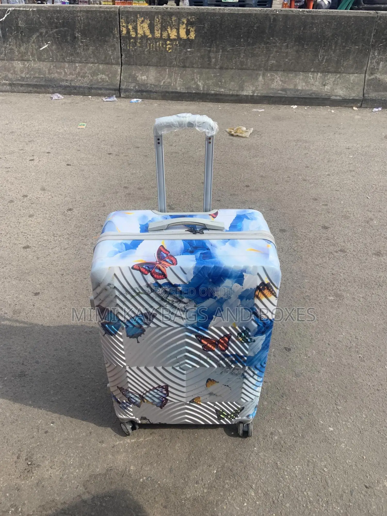 Biggest Box 40,000 Rubber Luggage