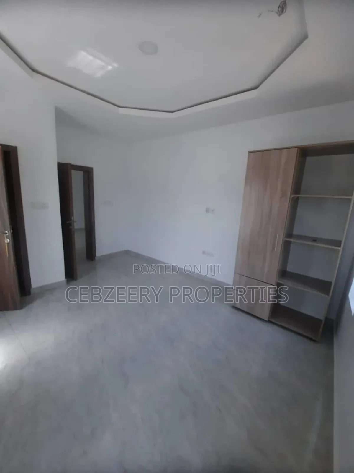 3bdrm Apartment in Ikeja GRA for rent