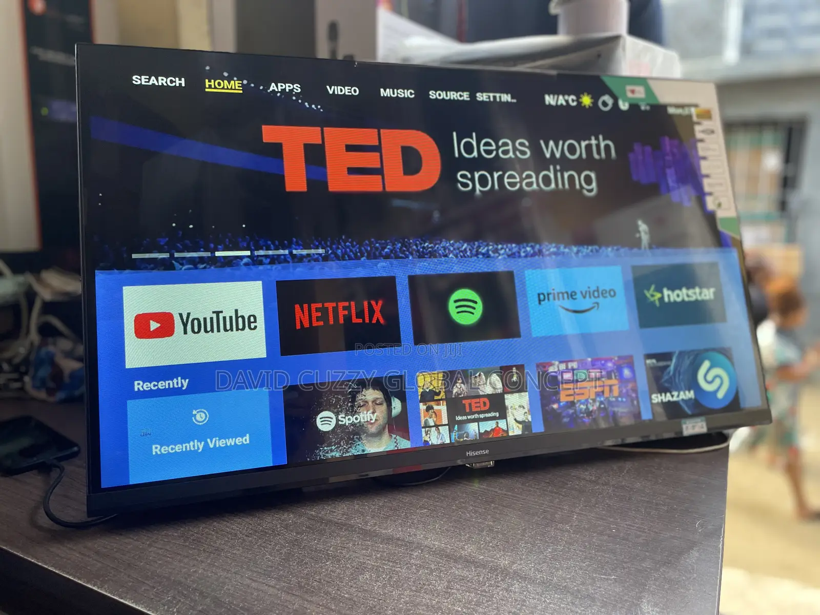 Hisense 32 Inches Smart Frameless Tv