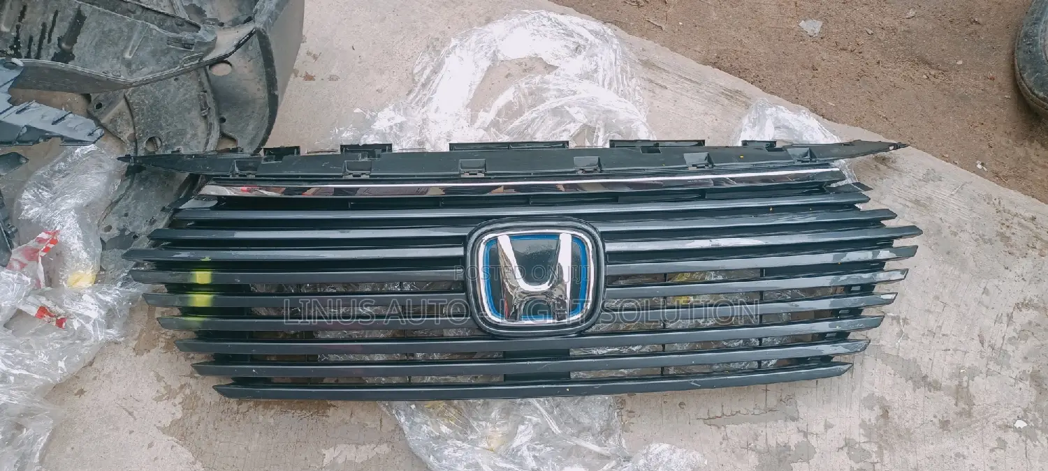 Front Grill 2024 Honda HRV