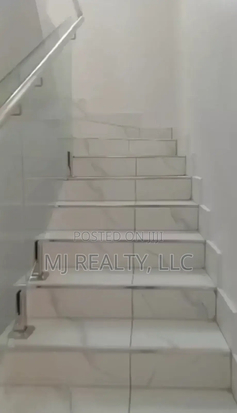 4bdrm Duplex in Adeniyi Jones for sale