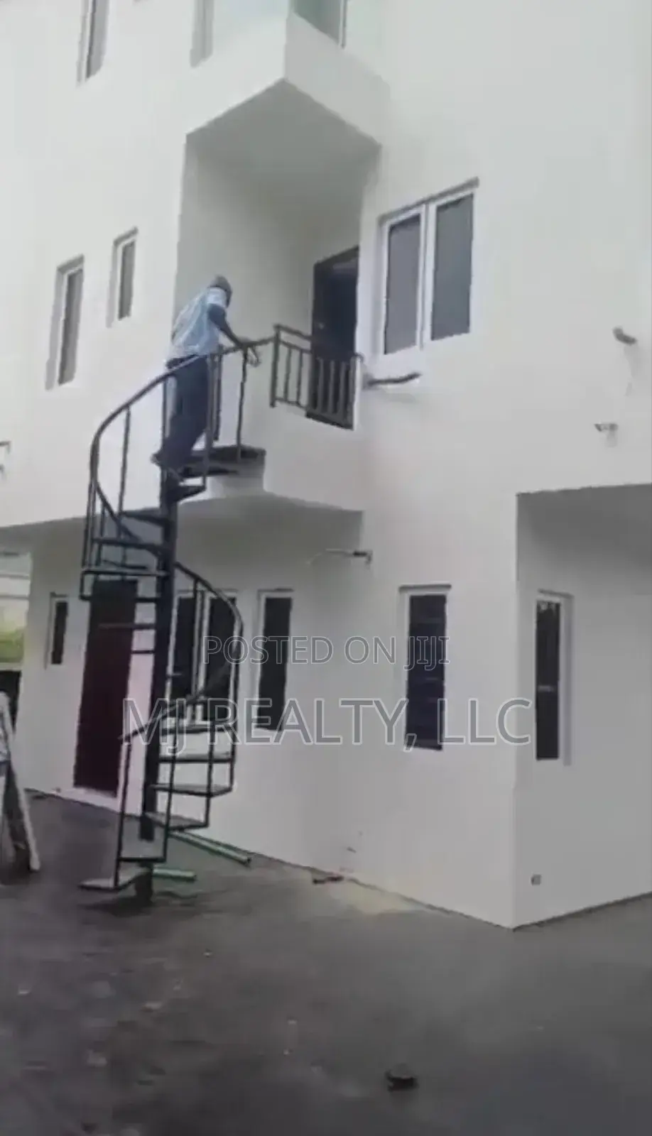 4bdrm Duplex in Adeniyi Jones for sale
