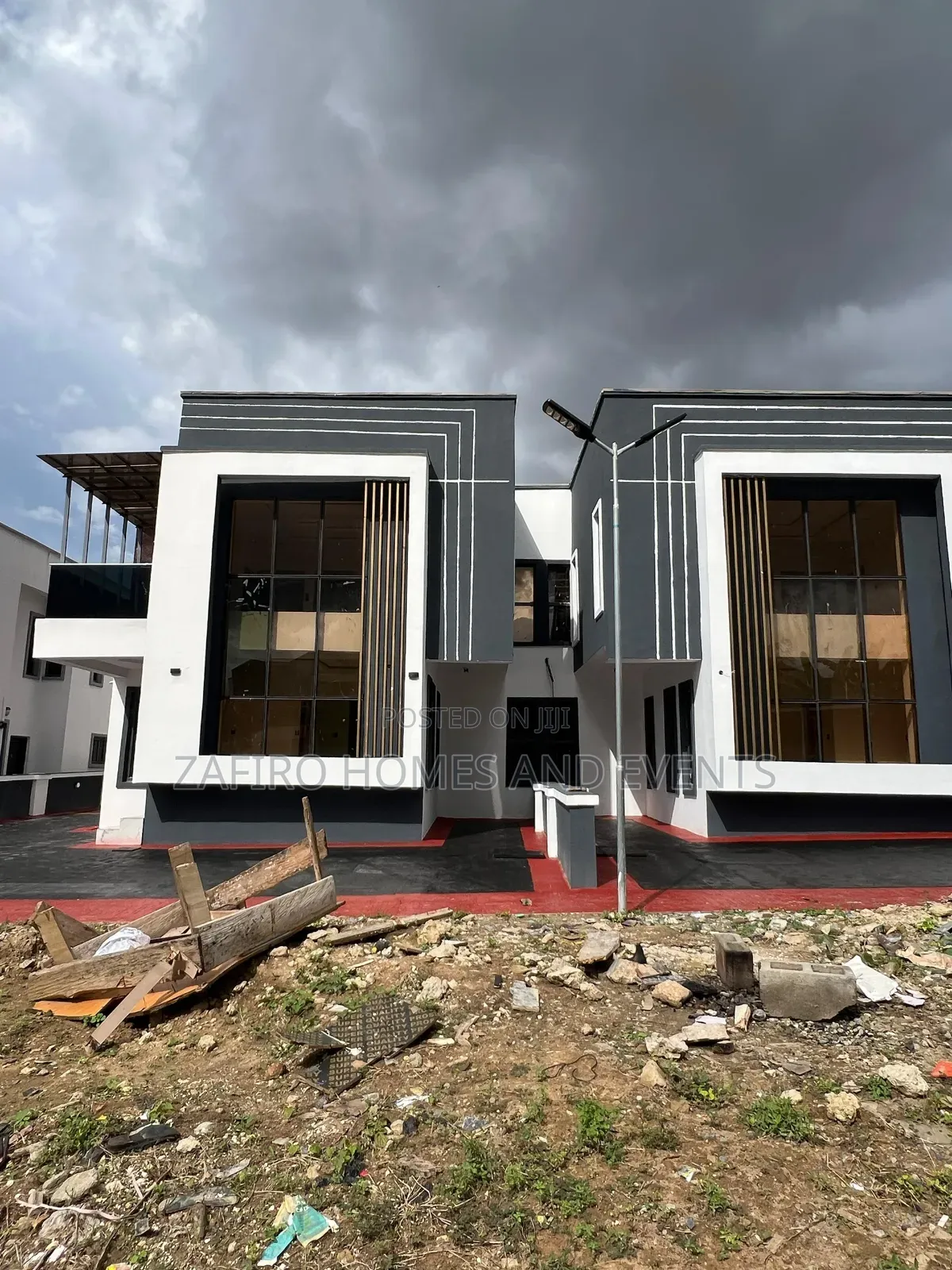 4bdrm Duplex in Chief Lateef Oyelade for sale