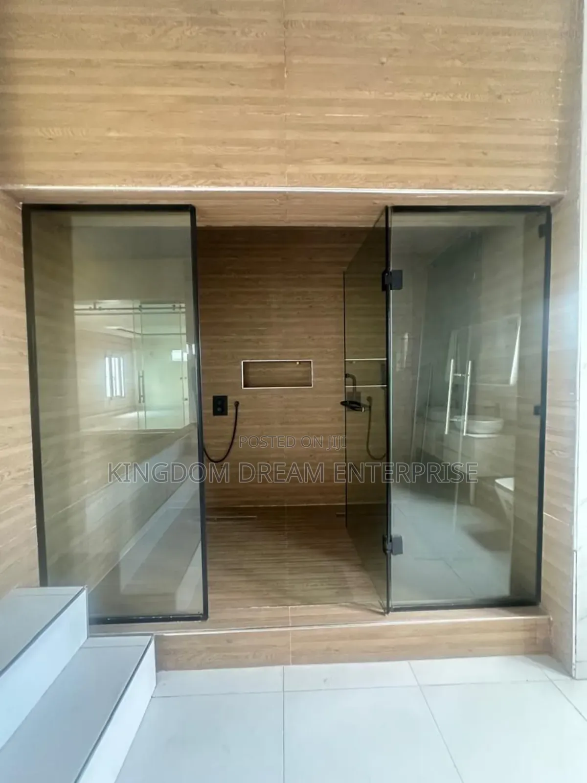 5bdrm Duplex in Lekki Phase 1 for sale
