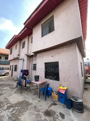 11bdrm Block of Flats in Close To Coker, Oshimili South for sale