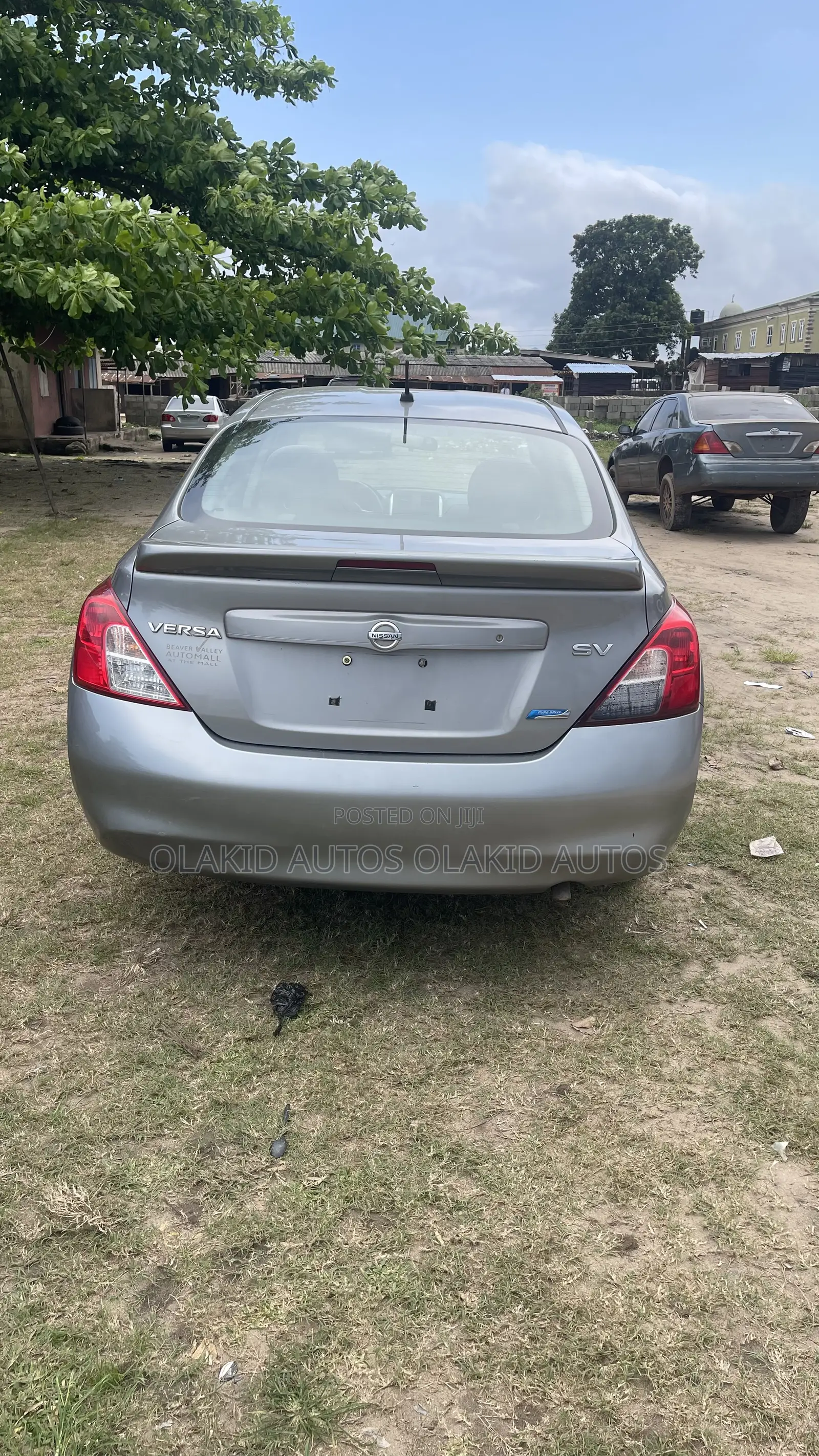 Nissan Versa 1.6 S Plus 4dr Sedan (1.6L 4cyl CVT) 2014 Silver