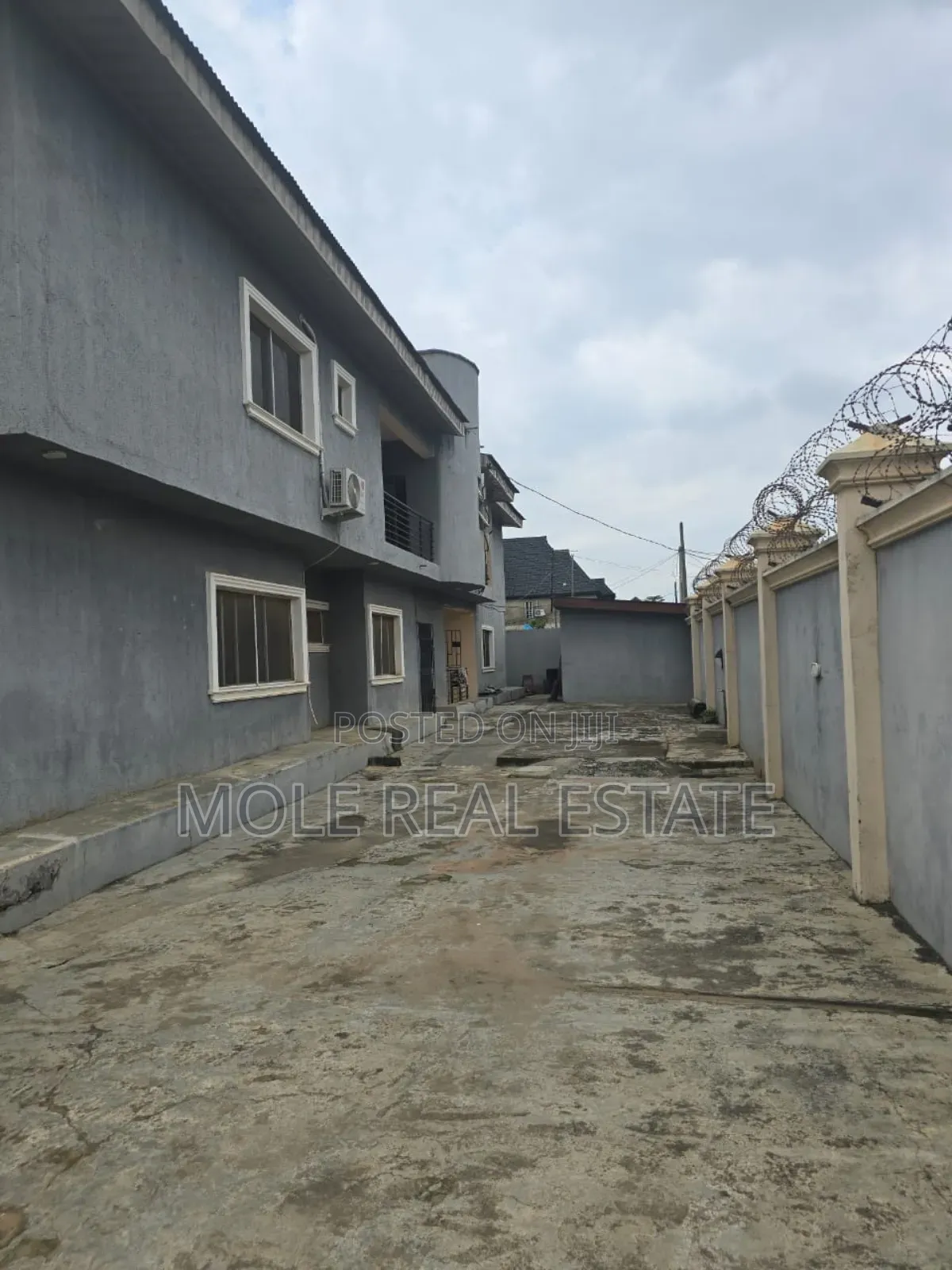 Furnished 4bdrm Block of Flats in Governor'S Road, Ikotun/Igando